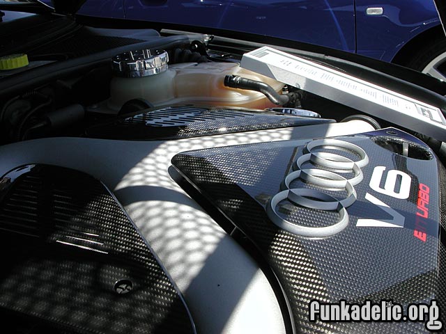 DarkCloudS4's carbon fiber engine covers