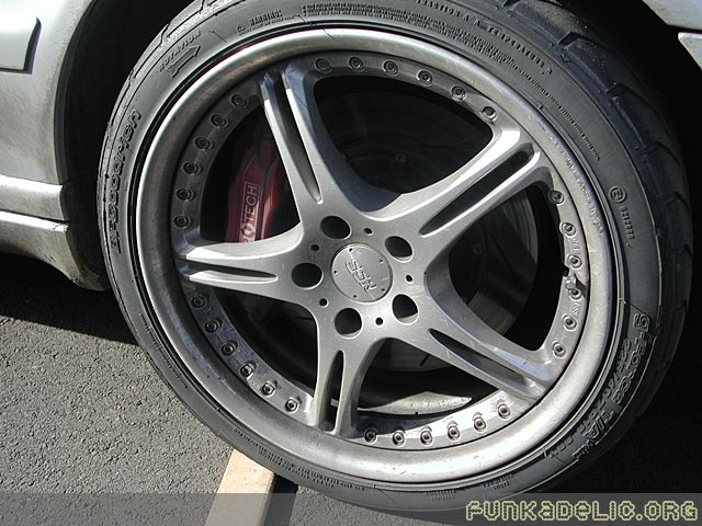 Stoptech brakes inside the GT3's