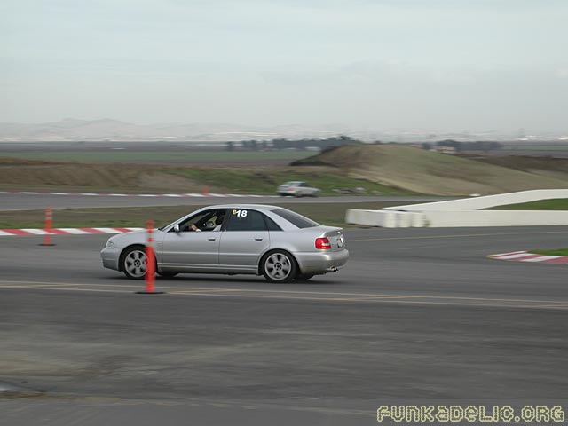 DominicanS4 coming around turn 7