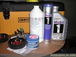 i use mobil 1 synthetic universal grease to lube the pistons periodically